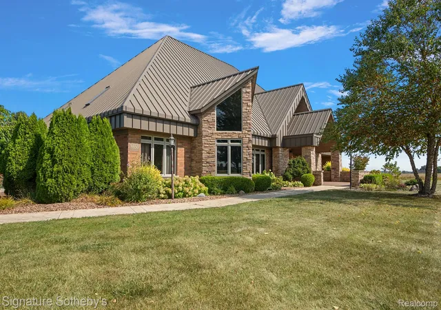 Photo 3 of Single family home for sale at 8650 Stone Rd, Maybee, MI 48159 | MLS# 20251038757 | Listing updated on 2026-07-24