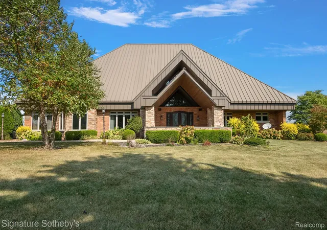 Photo 3 of Single family home for sale at 8650 Stone Rd, Maybee, MI 48159 | MLS# 20251038757 | Listing updated on 2026-07-24