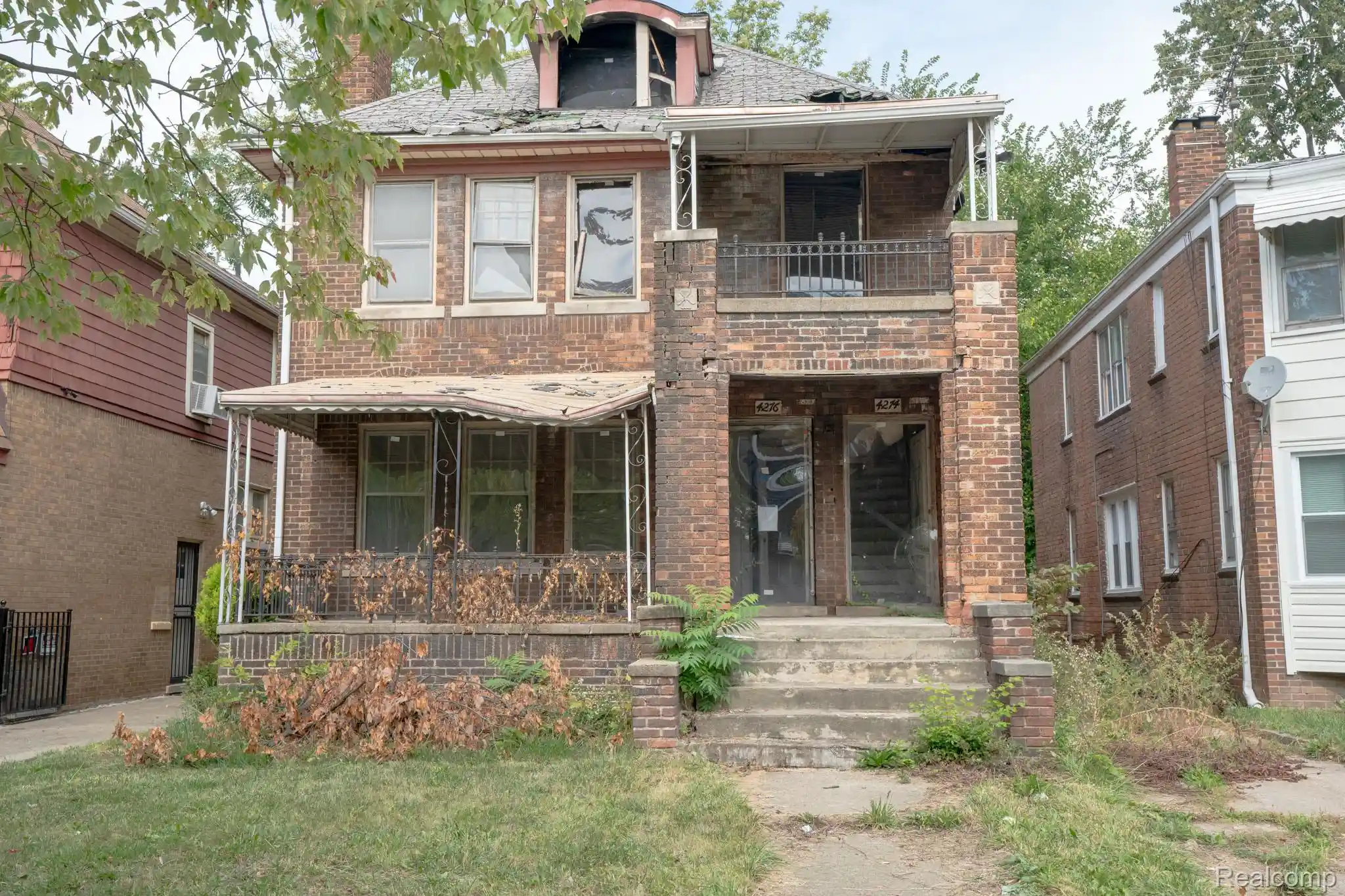 Photo 1 of Multi family home for sale at 4274 Cortland St, Detroit, MI 48204 | MLS# 20251038941 | Listing updated on 2026-10-19