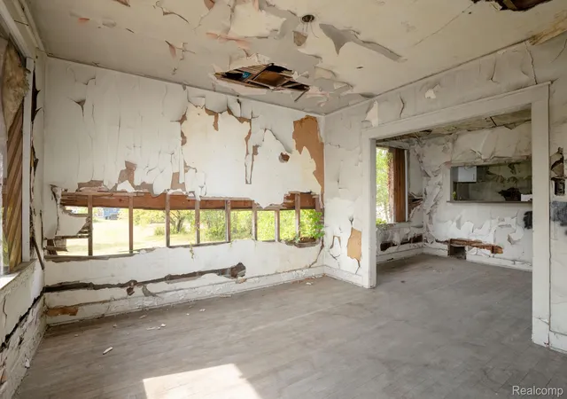 Photo 3 of Multi family home for sale at 2626 Tyler St, Detroit, MI 48238 | MLS# 20251038948 | Listing updated on 2026-09-17