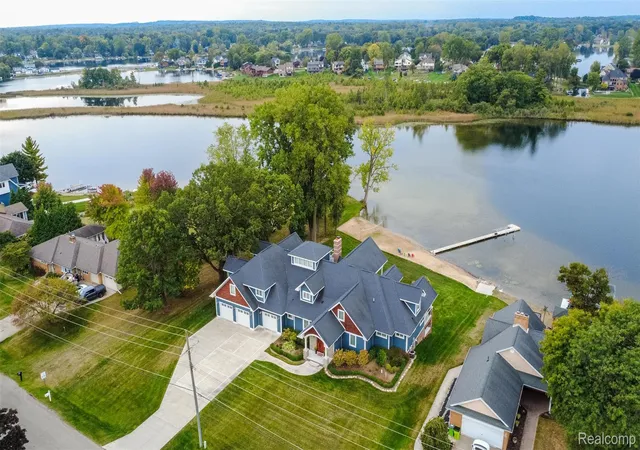 1st image of 302 Tanview Dr, Oxford, MI 48371 | MLS# 20251039483