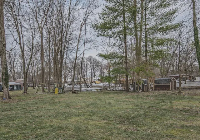 Photo 3 of Single family home for sale at 586 Schaeffer Dr, Coldwater, MI 49036 | MLS# 62025049245 | Listing updated on 2026-06-26
