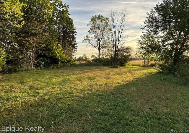 Homes for sale in Dundee, MI | 1353 E Lloyd Rd, Dundee, MI 48131 | MLS# 20251040540