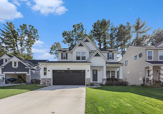 Photo 1 of Single Family Residence at 13472 Ashton Ct, Nunica, MI 49448 | MLS# 71025049806 |  | Sold on 2025-11-24