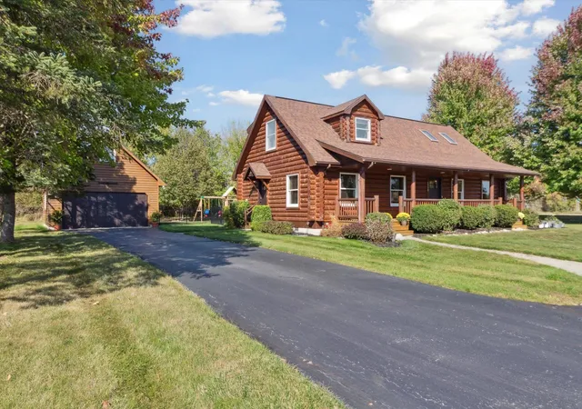 3rd image of 1510 Luce Ct, Alma, MI 48801 | MLS# 79080062316