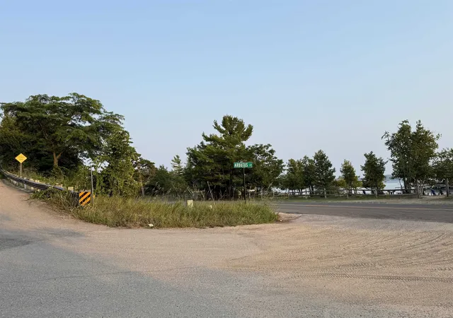 4th image of 000 Arbutus Ln, Beulah, MI 49617 | MLS# 78080062395