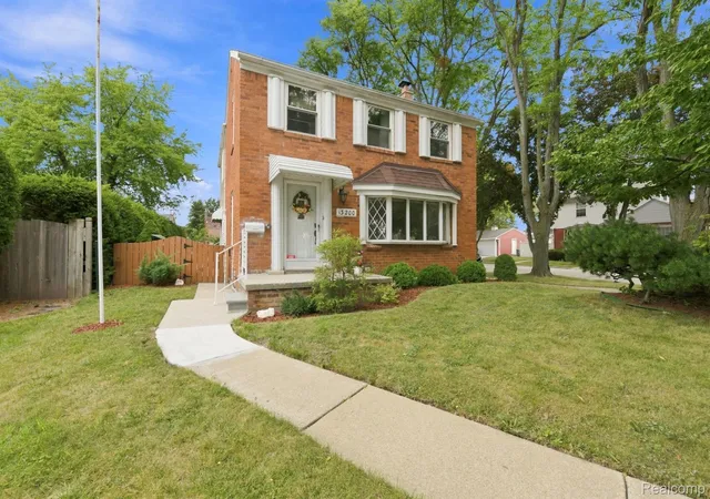 Photo 2 of Single family home for sale at 13200 Mercier St, Southgate, MI 48195 | MLS# 20251041894 | Listing updated on 2026-09-12