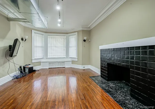 Photo 3 of Single family home for sale at 491 E Grand Blvd, Detroit, MI 48207 | MLS# 20251042856 | Listing updated on 2026-06-11
