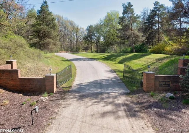 Photo 2 of Land for sale at 0000 Round Lake Ln, Leonard, MI 48367 | MLS# 58050190636 | Listing updated on 2026-07-11