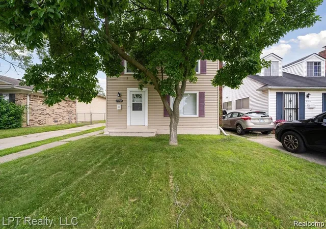 Photo 1 of Single family home for sale at 23709 W Chicago, Redford, MI 48239 | MLS# 20251043452 | Listing updated on 2026-07-07