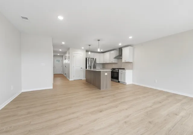 4th image of 908 Indiana Ave #11, South Haven, MI 49090 | MLS# 69025051610