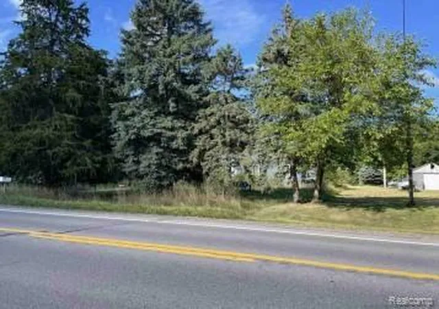 Photo 2 of Single family home for sale at 4458 S M 52, Owosso, MI 48867 | MLS# 20251044000 | Listing updated on 2026-09-30