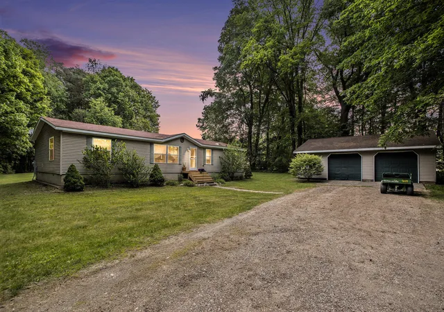 Photo 2 of Single family home for sale at 2255 River Rd, Hastings, MI 49058 | MLS# 66025051999 | Listing updated on 2026-07-31