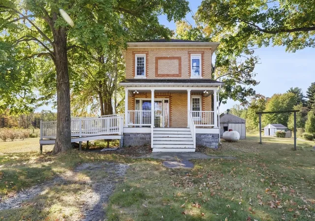 Photo 1 of Single family home for sale at 11160 Farina Rd, New Buffalo, MI 49117 | MLS# 69025052424 | Listing updated on 2026-08-24