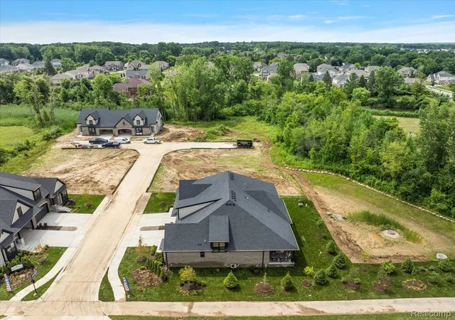 4th image of 2028 Breckenridge Ct #10, Rochester, MI 48309 | MLS# 20251044837