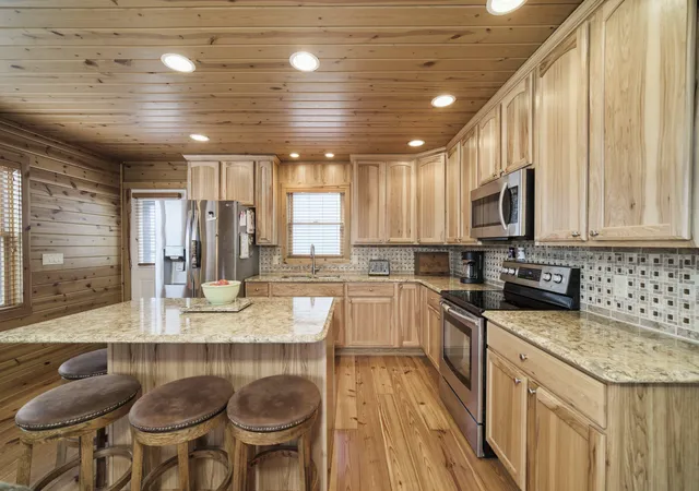 image of 6124 N Larson Rd, Fountain, MI 49410 | MLS# 67025052763