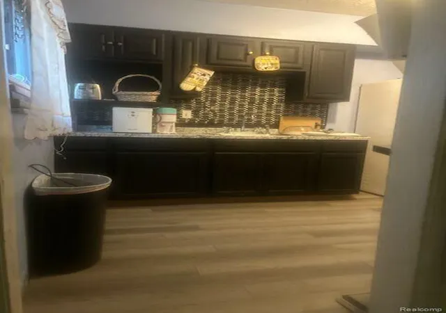 Photo 2 of Single family home for sale at 16193 Cruse St, Detroit, MI 48235 | MLS# 20251045343 | Listing updated on 2026-08-26