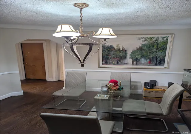 3rd image of 16193 Cruse St, Detroit, MI 48235 | MLS# 20251045343