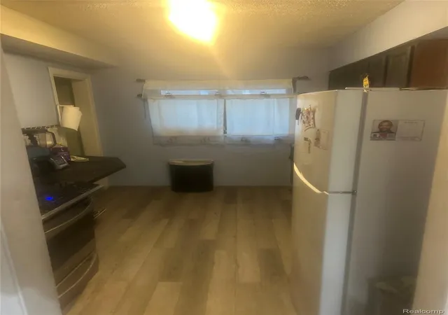 Photo 3 of Single family home for sale at 16193 Cruse St, Detroit, MI 48235 | MLS# 20251045343 | Listing updated on 2026-08-26