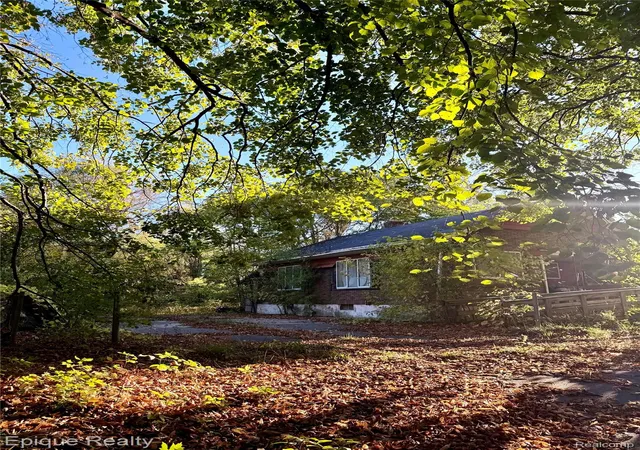 Photo 1 of Single family home for sale at 1526 Montana Ave, Flint, MI 48506 | MLS# 20251045698 | Listing updated on 2026-02-04