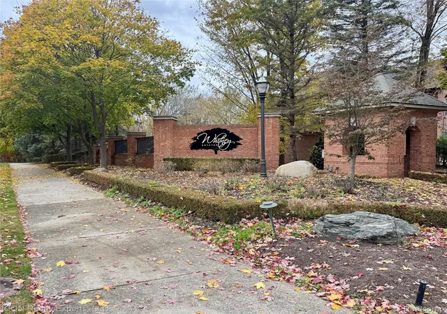 Photo 4 of Land for sale at 10380 Excalibur Dr, Shelby Township, MI 48315 | MLS# 20251046048 | Listing updated on 2026-08-24