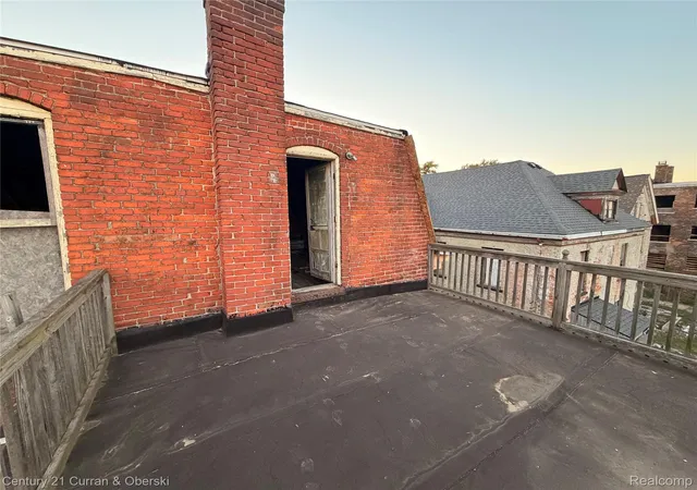 38th image of 1564 Cadillac Blvd, Detroit, MI 48214 | MLS# 20251046408