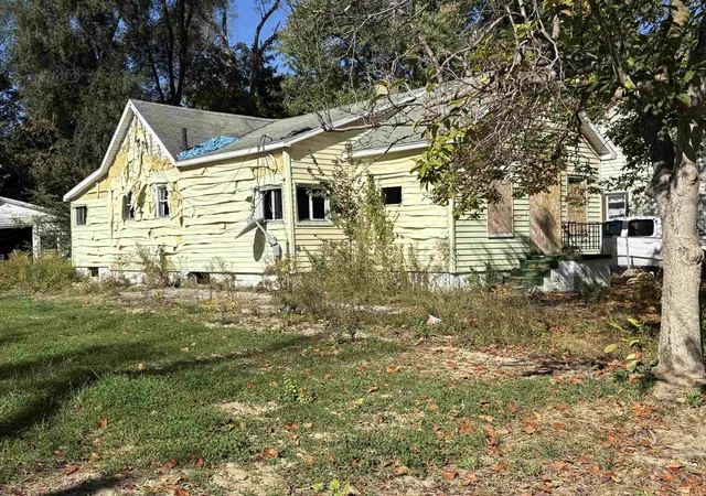 Photo 2 of Single family home for sale at 2211 Torrance St, Flint, MI 48506 | MLS# 5050191750 | Listing updated on 2026-10-24