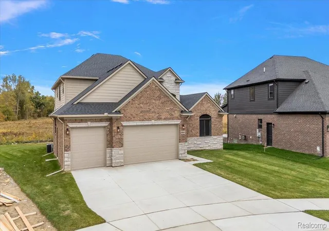 Photo 3 of Single family home for sale at 23947 Sawgrass Dr, Macomb, MI 48042 | MLS# 20251046579 | Listing updated on 2026-08-02