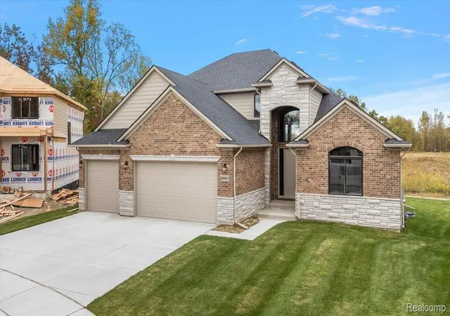 Photo 3 of Single family home for sale at 23947 Sawgrass Dr, Macomb, MI 48042 | MLS# 20251046579 | Listing updated on 2026-08-02