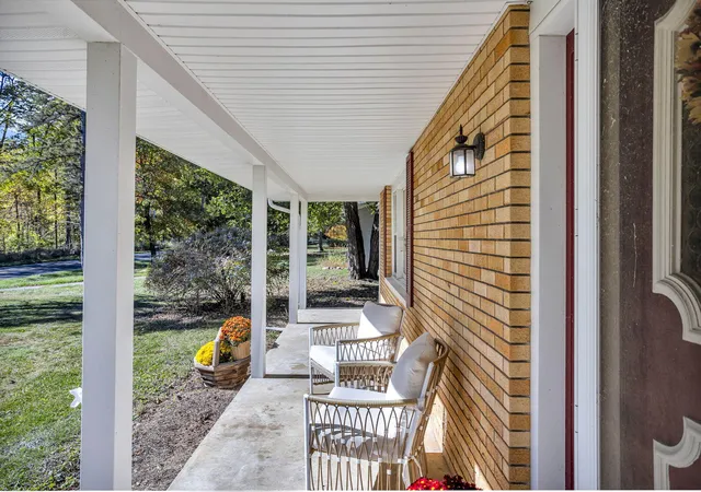 Photo 2 of Single family home for sale at 1678 W Kimmel Road, Jackson, MI 49201 | MLS# 55025053705 | Listing updated on 2026-09-14