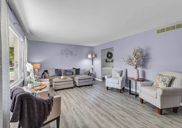 Photo 3 of Single family home for sale at 1678 W Kimmel Road, Jackson, MI 49201 | MLS# 55025053705 | Listing updated on 2026-09-14