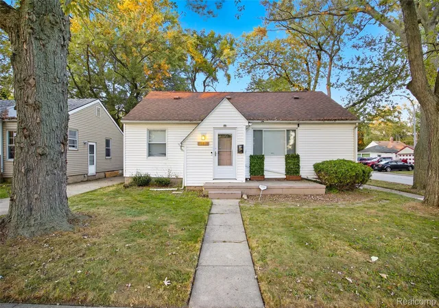 1st image of 18811 Washtenaw, Harper Woods, MI 48225 | MLS# 20251047045