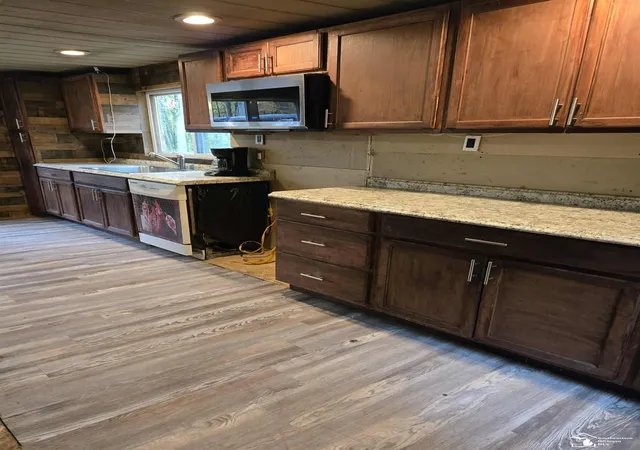 Photo 4 of Single family home for sale at 7180 Sherwood Trl, Harrison, MI 48625 | MLS# 57050192004 | Listing updated on 2026-07-22