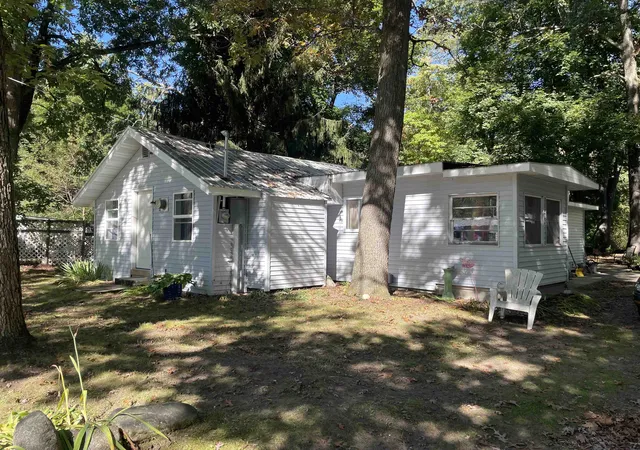 1st image of 17068 Seventh St, Wellston, MI 49689 | MLS# 78080063009
