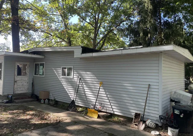 3rd image of 17068 Seventh St, Wellston, MI 49689 | MLS# 78080063009