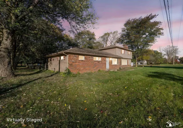 Photo 2 of Single family home for sale at 10711 Douglas Rd, Temperance, MI 48182 | MLS# 57050192182 | Listing updated on 2026-07-30