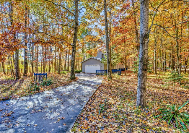 Photo 3 of Single family home for sale at 6161 Fox Run Cir #622, Stanwood, MI 49346 | MLS# 72025054368 | Listing updated on 2026-10-07