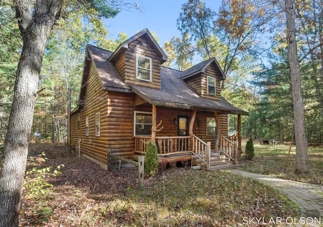 3rd image of 10711 N Tuttle Rd, Free Soil, MI 49411 | MLS# 71025054378