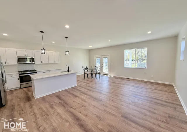 1st image of 1046 S Pearce St, Owosso, MI 48867 | MLS# 5050192305