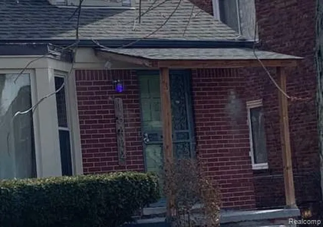 2nd image of 15444 Heyden St, Detroit, MI 48223 | MLS# 20251049055