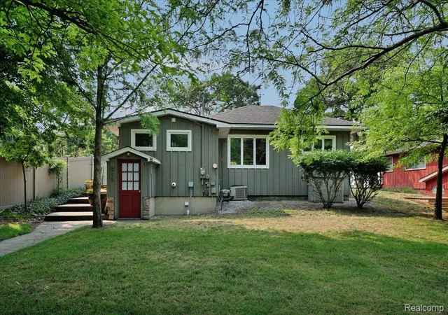 Single family home for sale at 9515 Point Charities Ave, Pigeon, MI 48755 | MLS# 20251049087
