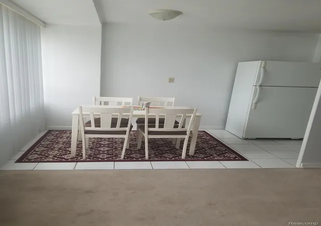 4th image of 8900 E Jefferson Ave #1103, Detroit, MI 48214 | MLS# 20251049549