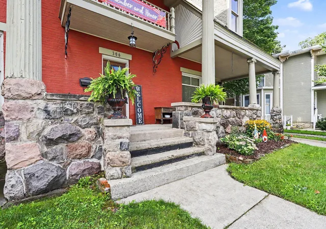 Photo 3 of Single family home for sale at 306 W Michigan Ave, Three Rivers, MI 49093 | MLS# 68025055498 | Listing updated on 2026-08-21