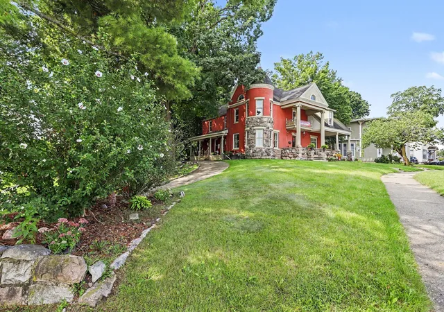 Photo 3 of Single family home for sale at 306 W Michigan Ave, Three Rivers, MI 49093 | MLS# 68025055498 | Listing updated on 2026-08-21