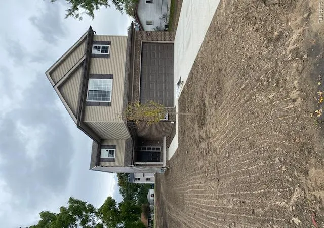 Photo 4 of Single family home for sale at 21600 Elmway Dr Dr, Clinton Township, MI 48035 | MLS# 20251050209 | Listing updated on 2026-07-08