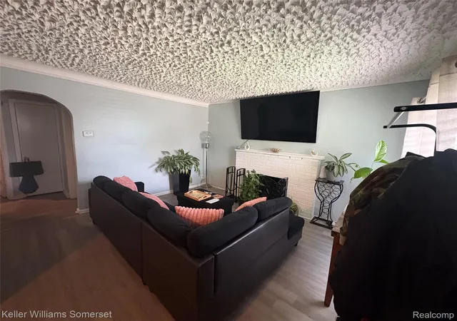 2nd image of 13230 Whitcomb St, Detroit, MI 48227 | MLS# 20251051176