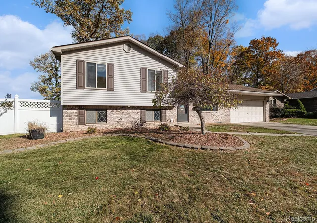 Homes for sale in Chesterfield, MI | 52372 D W Seaton Dr, Chesterfield, MI 48047 | MLS# 20251051375