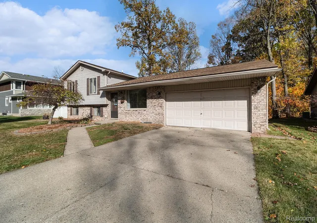 Homes for sale in Chesterfield, MI | 52372 D W Seaton Dr, Chesterfield, MI 48047 | MLS# 20251051375