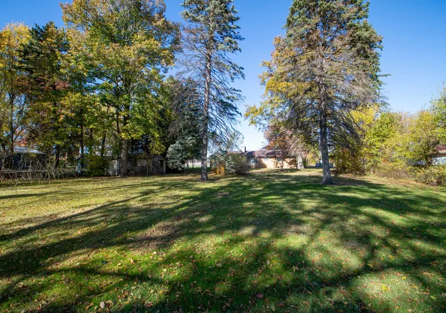 Photo 3 of Single family home for sale at 3350 W Bertrand Rd, Niles, MI 49120 | MLS# 69025056706 | Listing updated on 2026-08-03