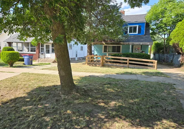 image of 859 Lake Michigan Dr Nw, Grand Rapids, MI 49504 | MLS# 65025057351